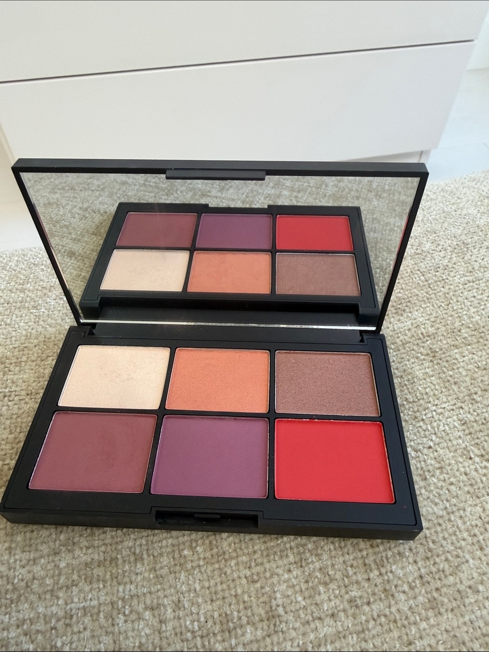 NARS issist Multi-Shade Cheek Palette